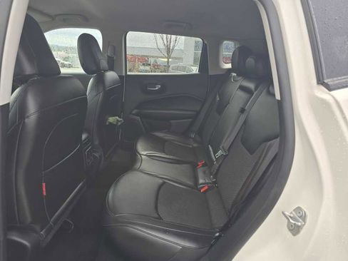 Used 2021 Jeep Compass Trailhawk image 16