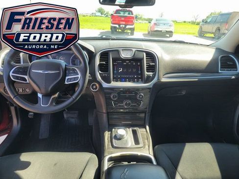 Used 2018 Chrysler 300 Touring w/ Sport Appearance Package RWD image 14