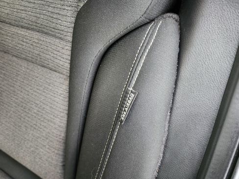 Used 2023 Nissan Rogue SV image 35