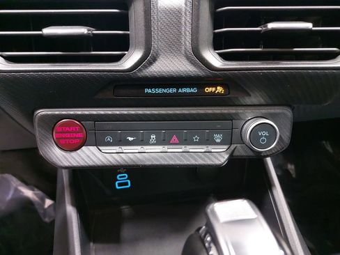 Used 2024 Ford Mustang Coupe image 20