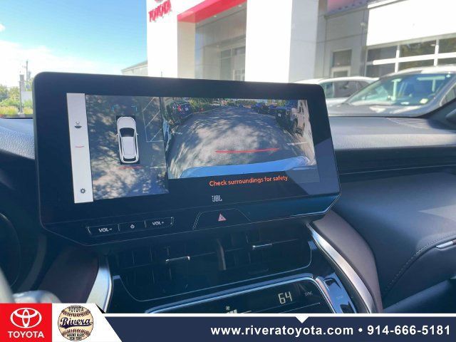 Certified 2024 Toyota Venza Limited AWD/4WD image 28