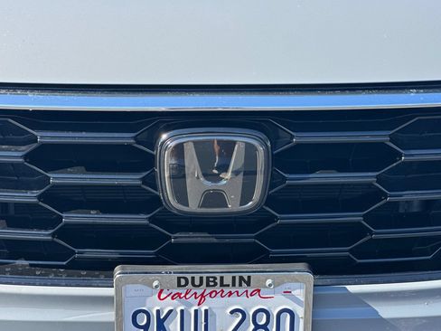 Used 2024 Honda CR-V EX-L image 45