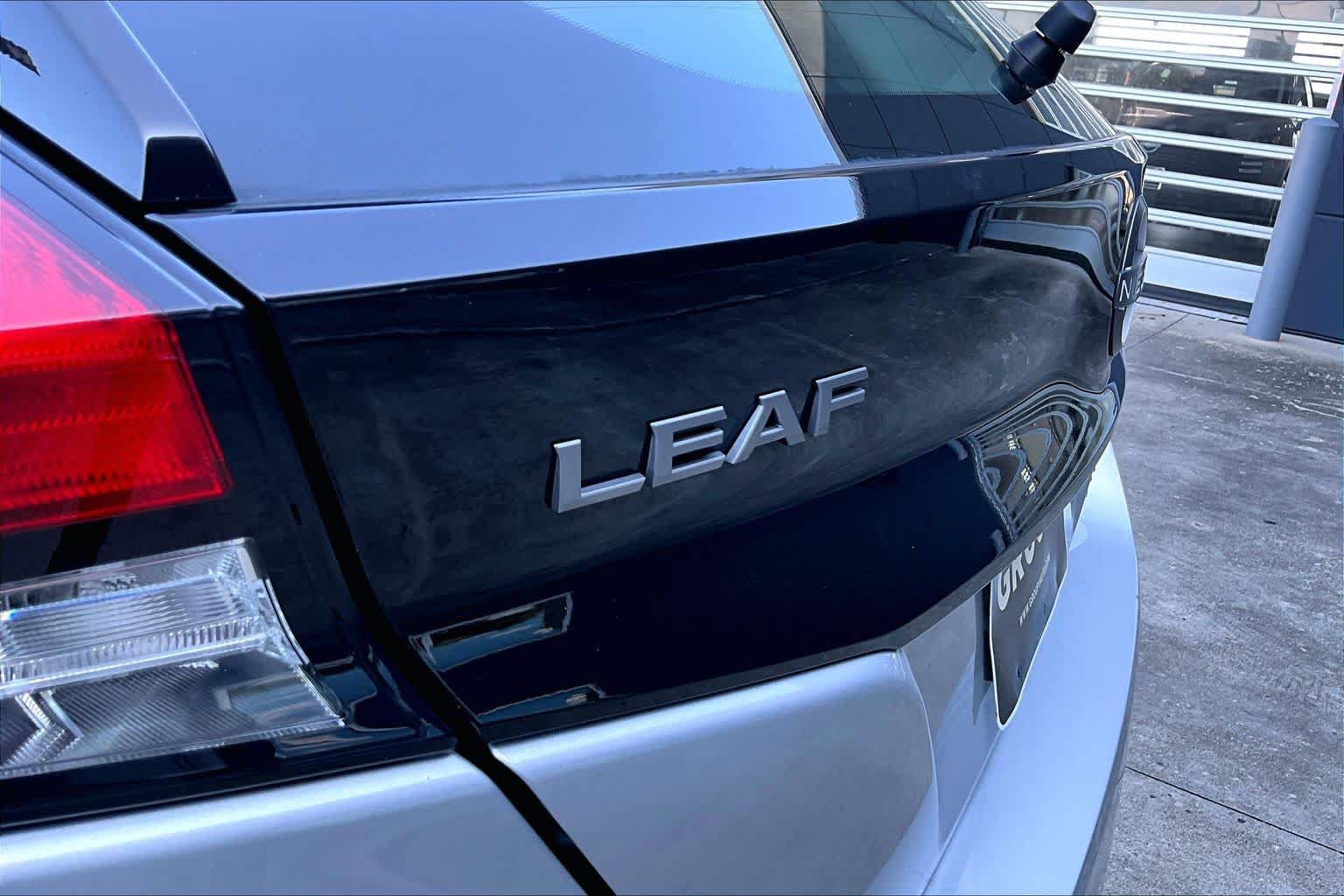 Certified 2024 Nissan Leaf SV Plus FWD image 30