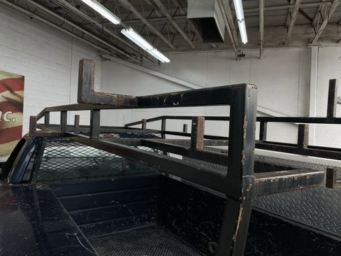 Used 2015 Ford F250 XL w/ Power Equipment Group image 23