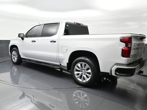 Used 2024 Chevrolet Silverado 1500 Custom image 9
