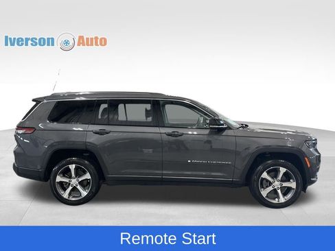 Used 2023 Jeep Grand Cherokee L Limited image 10