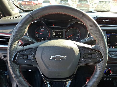 Used 2023 Chevrolet TrailBlazer RS image 18
