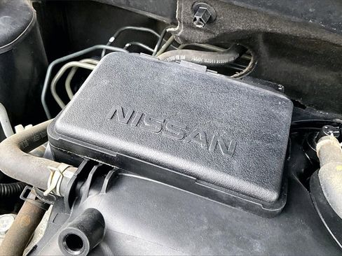 Used 2017 Nissan Versa S Plus image 28