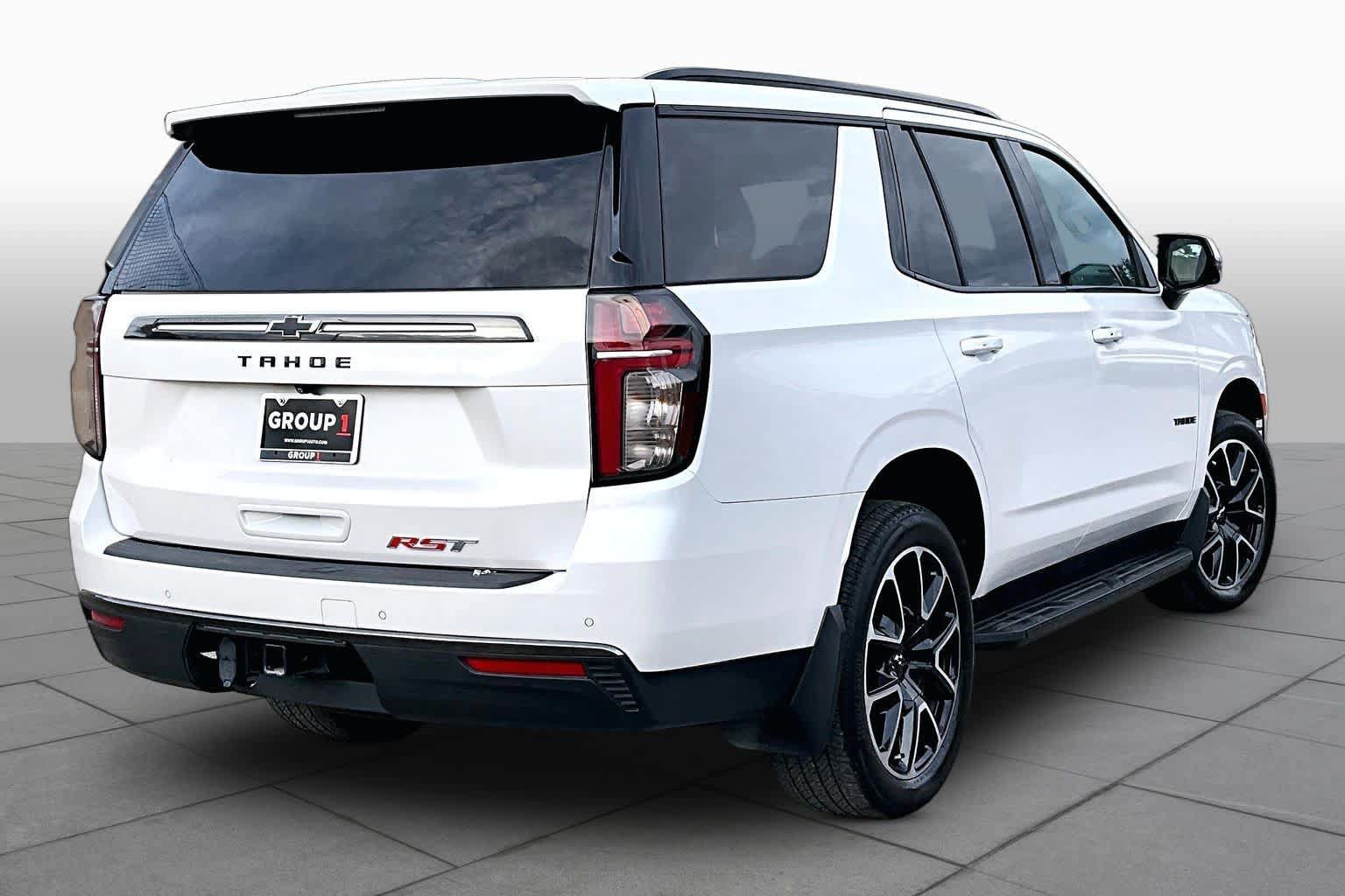 Used 2022 Chevrolet Tahoe RST w/ Luxury Package RWD image 11