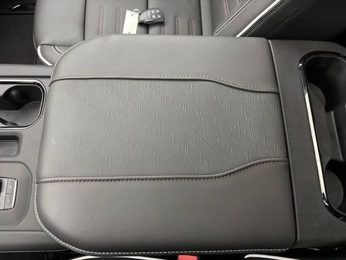 New 2026 GMC Sierra 1500 AT4X AWD/4WD image 32