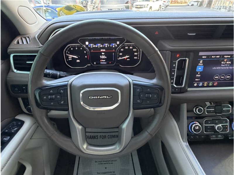 Used 2021 GMC Yukon Denali w/ Denali Premium Package AWD/4WD image 48
