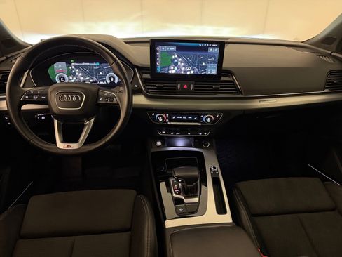 Used 2022 Audi Q5 e Premium Plus w/ Premium Plus Package AWD/4WD image 28