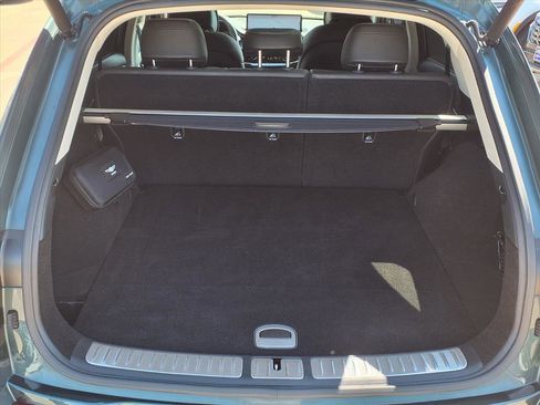 Used 2022 Genesis GV70 2.5T w/ Advanced Package image 21