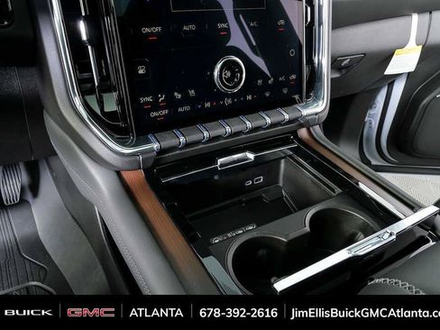 New 2026 GMC Yukon XL Denali w/ Sun & Power Step Package AWD/4WD image 18