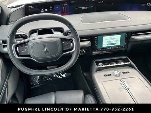 New 2025 Lincoln Navigator L Reserve w/ Jet Appearance Package image 32