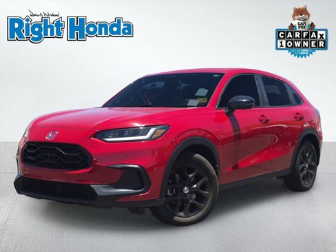 Used 2025 Honda HR-V Sport image 1