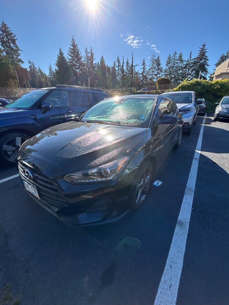 Used 2020 Hyundai Veloster 2.0 FWD image 1