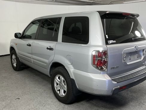 Used 2007 Honda Pilot LX image 3