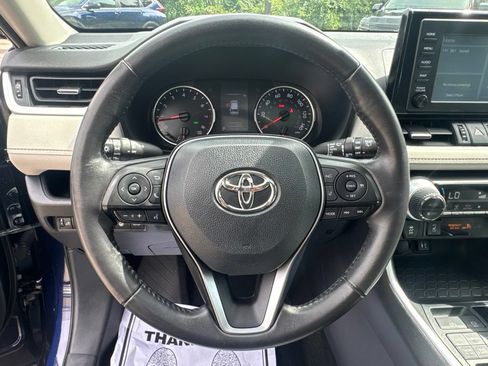 Used 2019 Toyota RAV4 XLE Premium w/ Cold Weather Package AWD/4WD image 26
