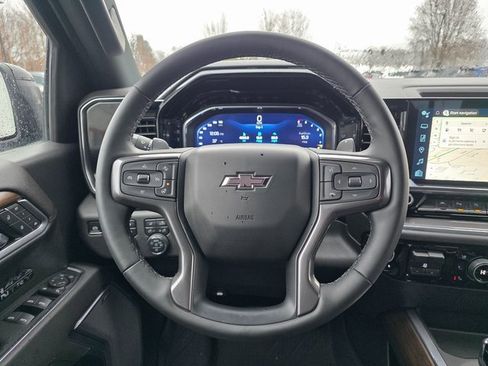 Used 2025 Chevrolet Silverado 1500 High Country w/ Midnight Edition image 23
