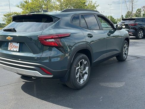 New 2025 Chevrolet Trax LT w/ LT Convenience Package image 8