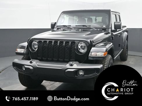 Used 2022 Jeep Gladiator Willys image 1