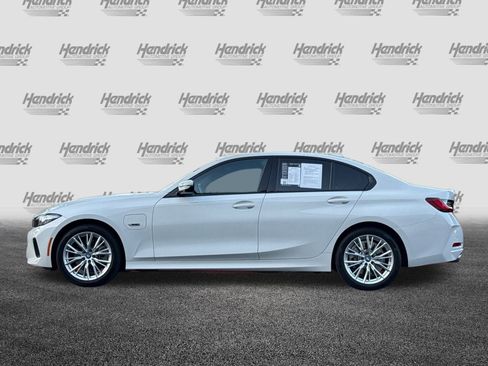 Certified 2023 BMW 330e w/ Convenience Package image 8