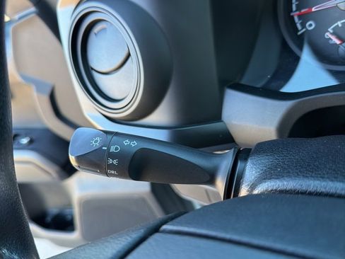 Used 2016 Toyota Tacoma SR5 image 21