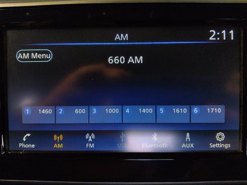 Used 2024 Nissan Versa SV FWD image 25