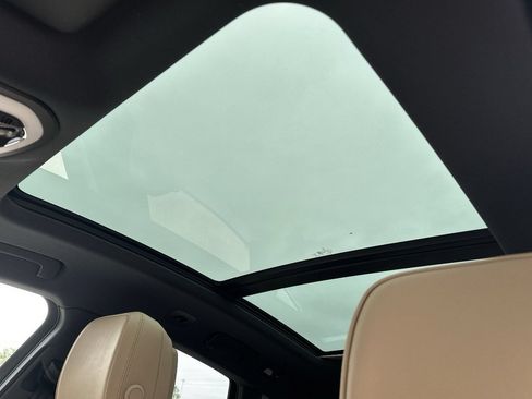 New 2026 Porsche Macan AWD/4WD image 23
