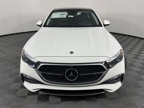 New 2026 Mercedes-Benz E 350 4MATIC Sedan image 5