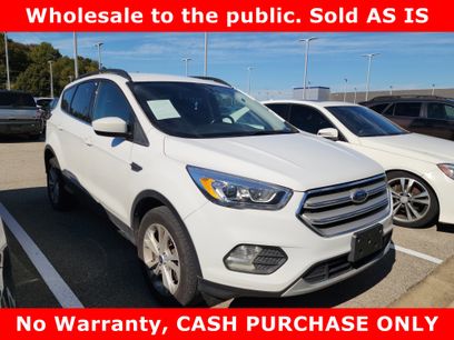 Used 2017 Ford Escape SE w/ SE Leather Comfort Package