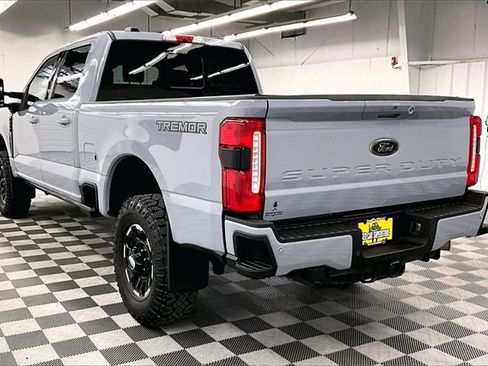 Used 2025 Ford F350 Lariat w/ Lariat Ultimate Package image 2
