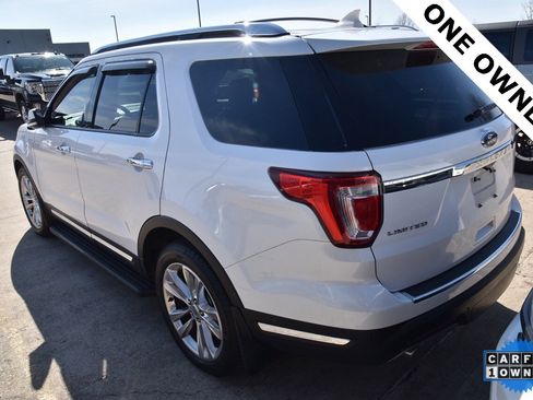 Used 2018 Ford Explorer Limited w/ Equipment Group 301A image 7