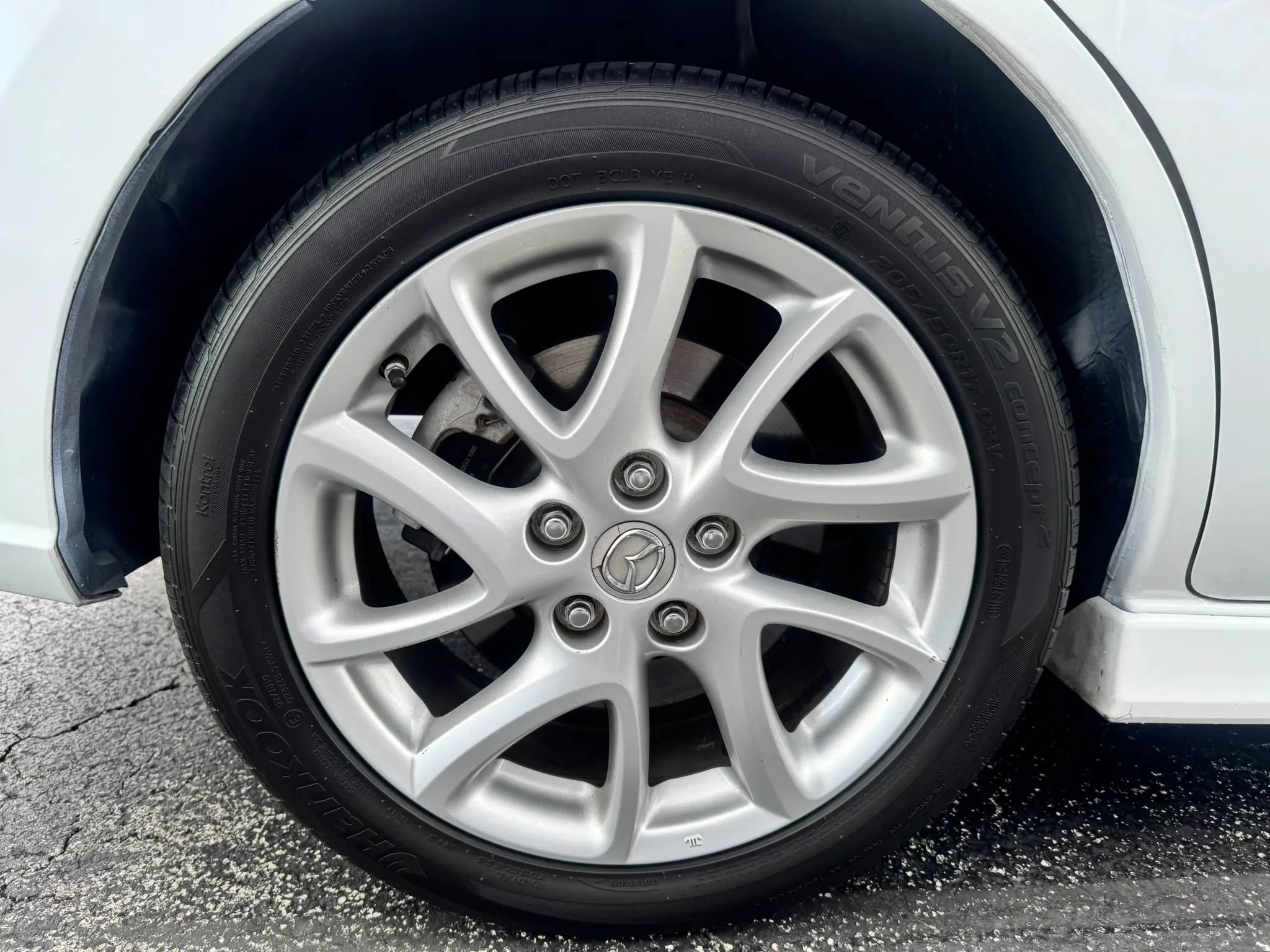 Used 2012 MAZDA MAZDA5 Grand Touring FWD image 17