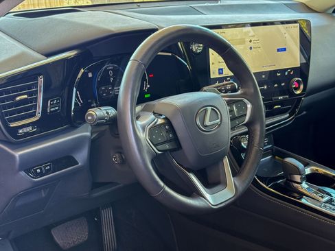 Used 2025 Lexus NX 350h AWD w/ Accessory Package (2T) image 21