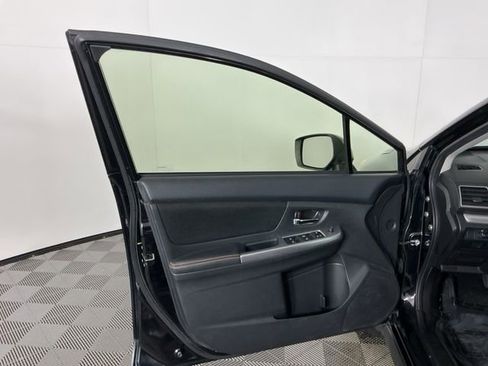 Used 2016 Subaru Crosstrek 2.0i Premium AWD/4WD image 12