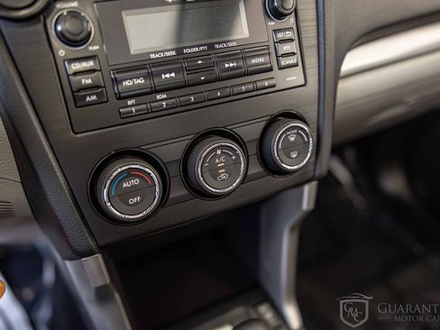 Used 2015 Subaru Forester 2.5i Limited w/ Popular Package #2 image 33