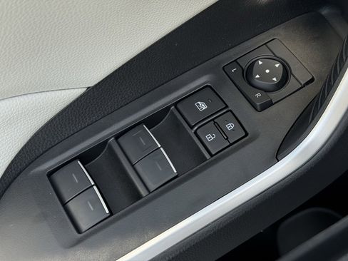 Used 2024 Toyota RAV4 XLE image 15