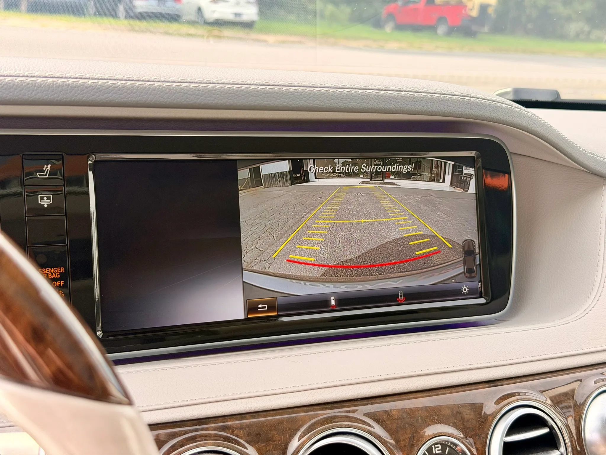 Used 2015 Mercedes-Benz S 550 4MATIC Sedan image 20