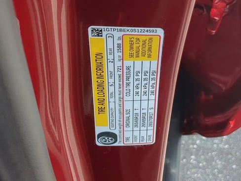 New 2025 GMC Canyon Elevation w/ Convenience Package image 49