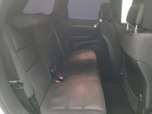 Used 2018 Jeep Grand Cherokee Laredo RWD image 19
