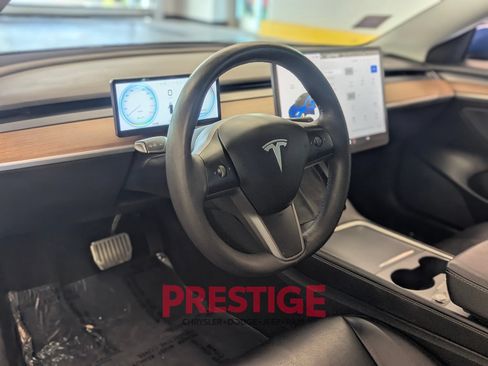Used 2021 Tesla Model 3 Long Range AWD/4WD image 14
