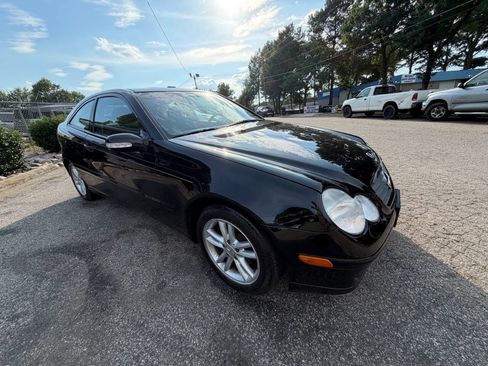 Used 2002 Mercedes-Benz C 230 Coupe image 3