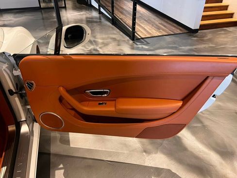 Used 2014 Bentley Continental GT image 25