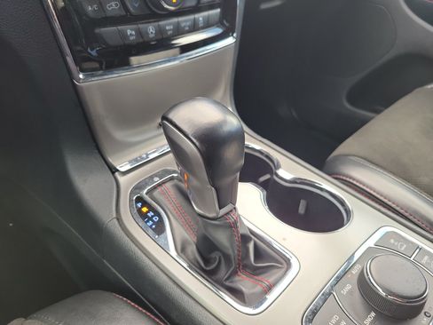 Used 2020 Jeep Grand Cherokee Trailhawk AWD/4WD image 28