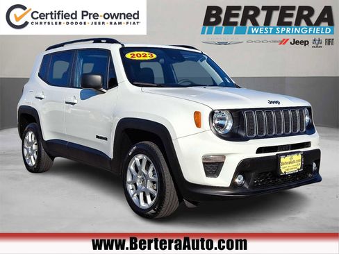 Certified 2023 Jeep Renegade Latitude w/ Sun & Fun Group image 1