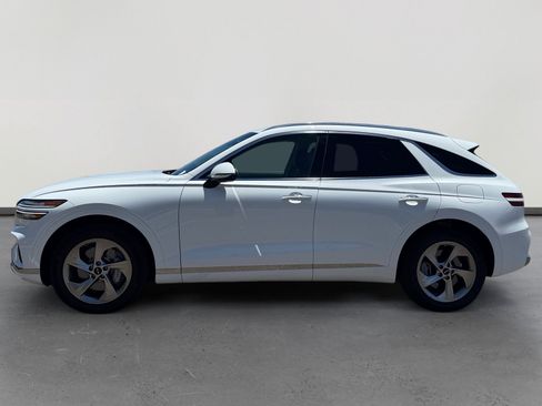 Used 2026 Genesis GV70 2.5T AWD/4WD image 2