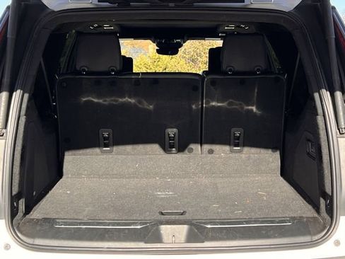 Used 2022 Cadillac Escalade ESV Sport Platinum image 27