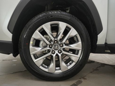 Used 2025 Toyota RAV4 Limited w/ Weather Package image 32